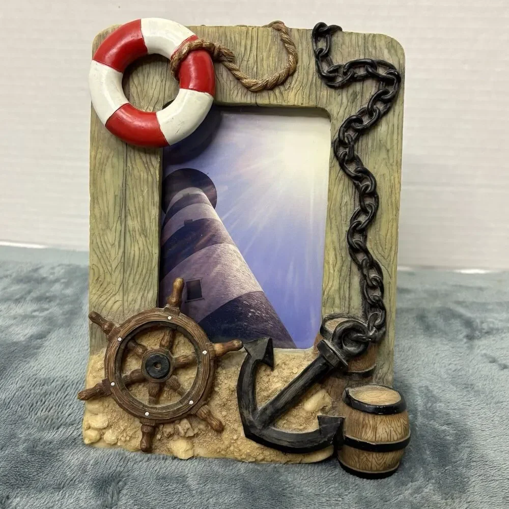 Vintage 3D Nautical Style Resin Picture Frame 4x6